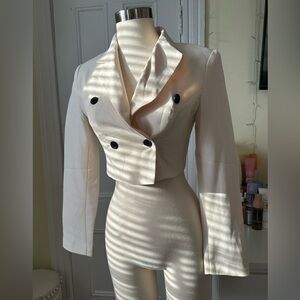 Set of 3 cropped double breasted blazers